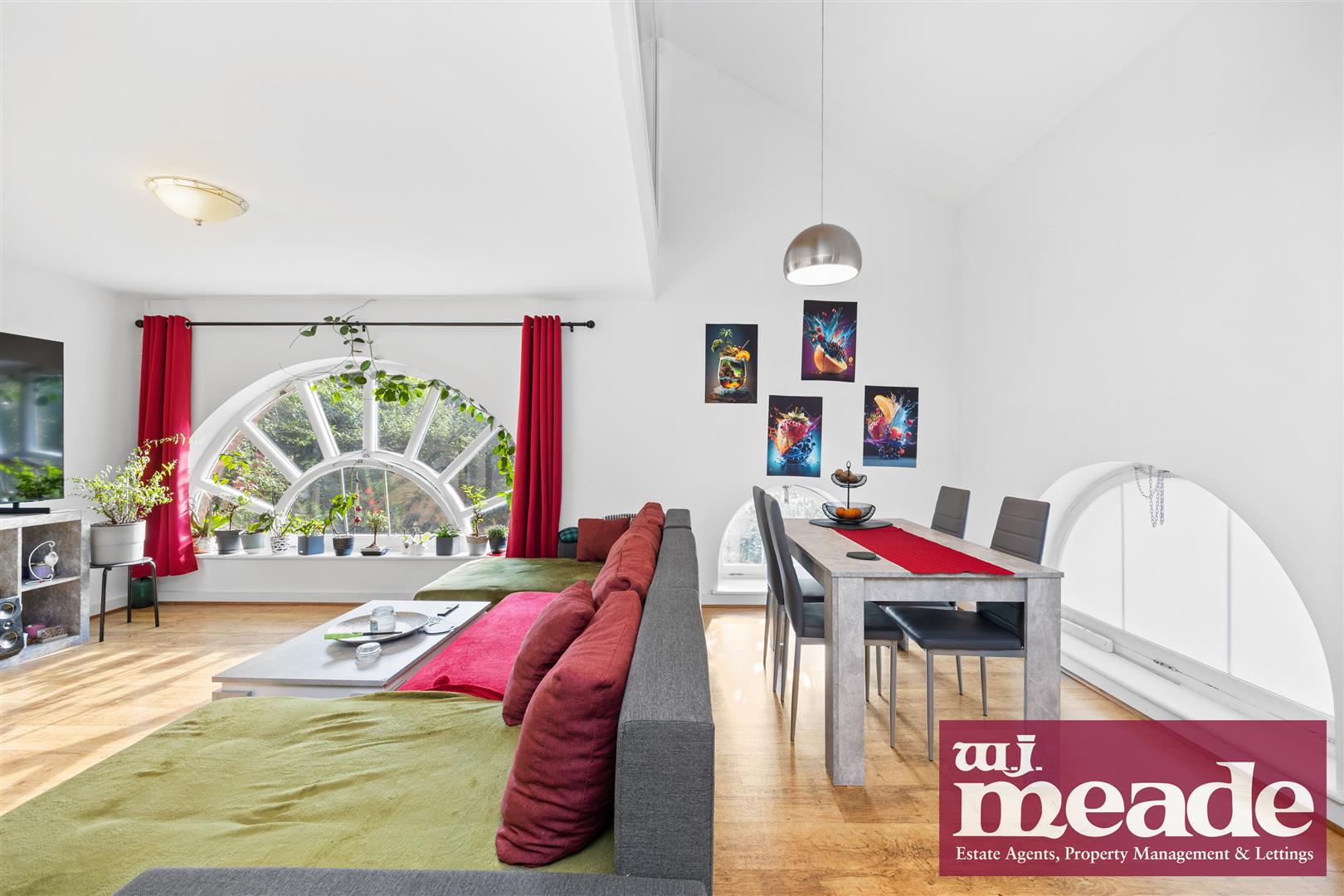 2 bed property in The Renovation, Woolwich Manor Way